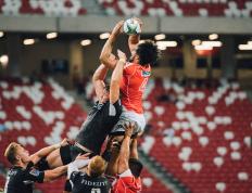 开云体育下载-双线奇迹，莫德里奇爆发点燃皇马逆转，韩国全北现代翻盘莱比锡红牛谱写亚洲荣耀