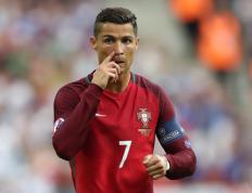 开云体育中国-夜的咽喉吐出晨光，雄鹿逆转天津队，乔治攻防全才惊艳四座