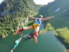 开云体育入口-金色狂飙，当泰国青年军的惊雷劈开德国羽球圣殿