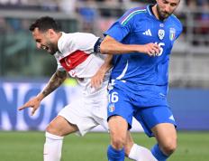 开云体育下载-包含女子足球热身赛：意大利击败荷兰豪取胜利的词条