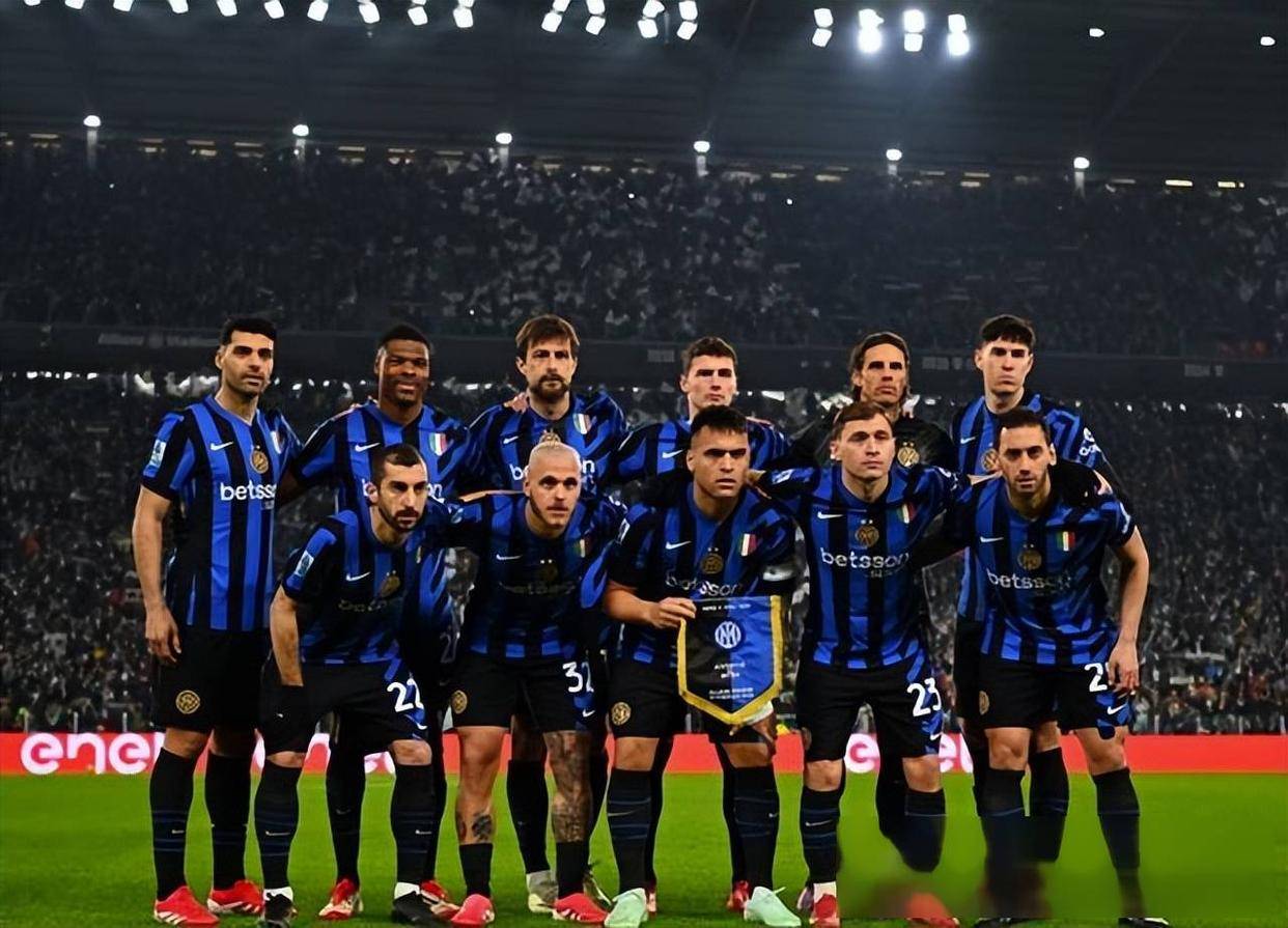 开云官网-都灵球迷集体声援,助球队迎来胜利