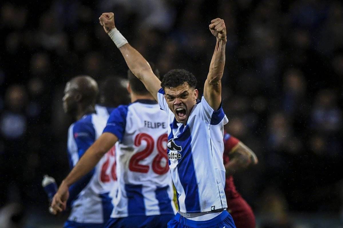 开云体育入口-波尔图欧洲征程惊艳，逼平皇马队员齐声颂