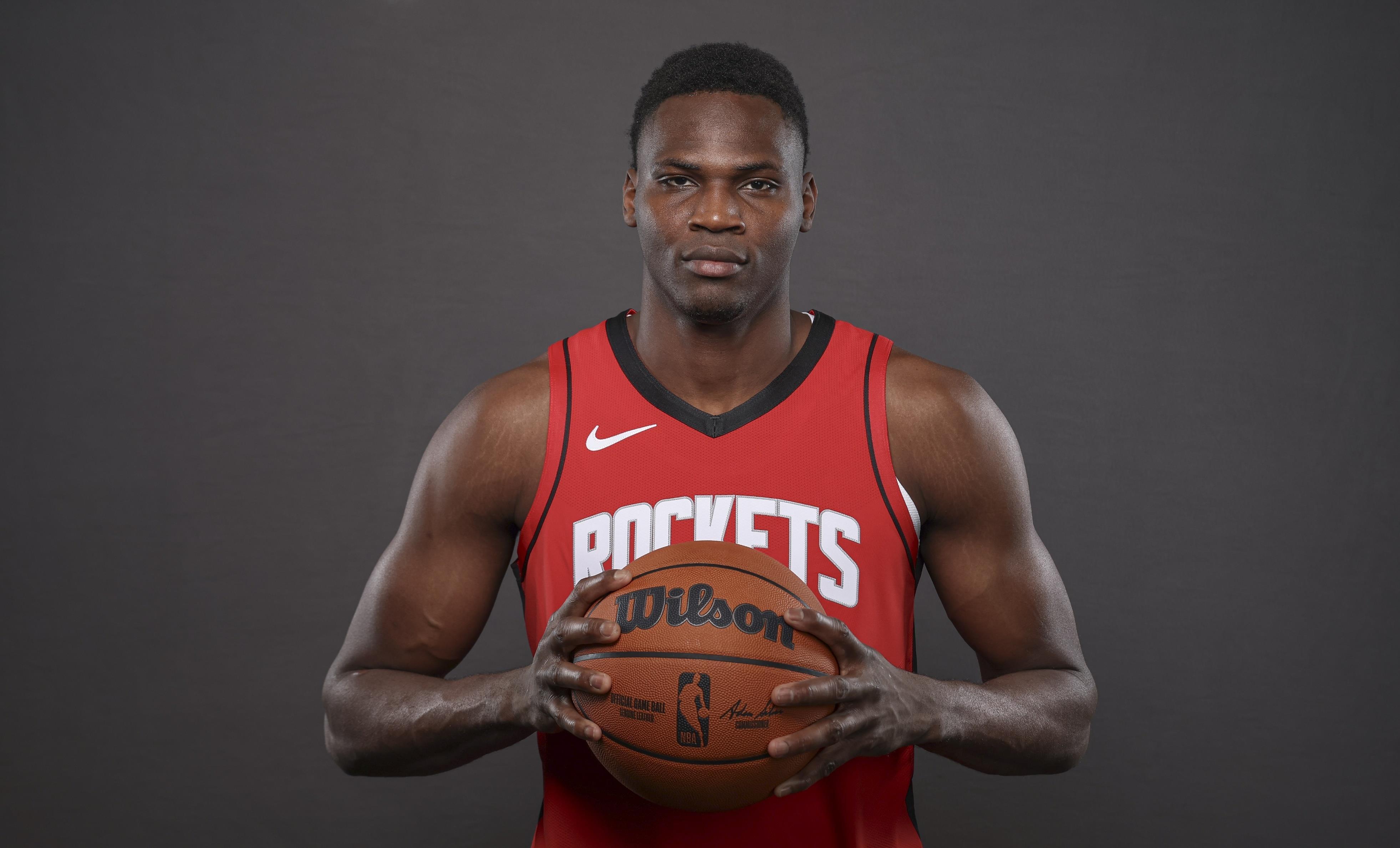 开云体育平台APP-火箭惨败猛龙,季后赛悬念难解